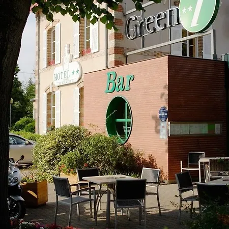 Hotel Quality Le Circuit 3*