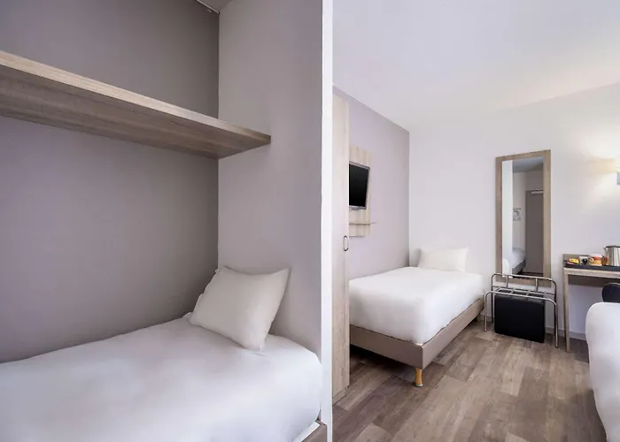 Quality Le Circuit Hotel