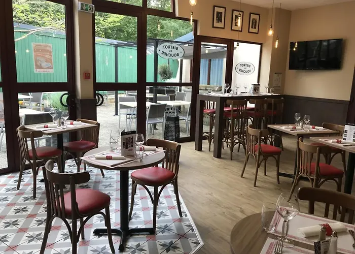 Quality Le Circuit 3* Le Mans