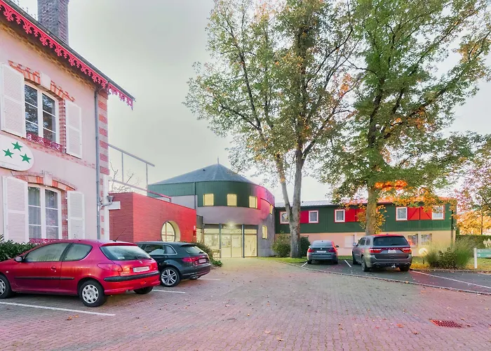 Quality Le Circuit 3*