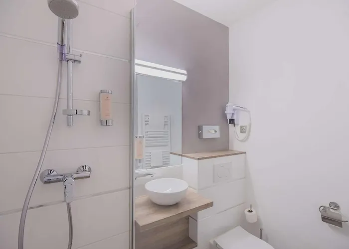 Quality Le Circuit Hotel Le Mans