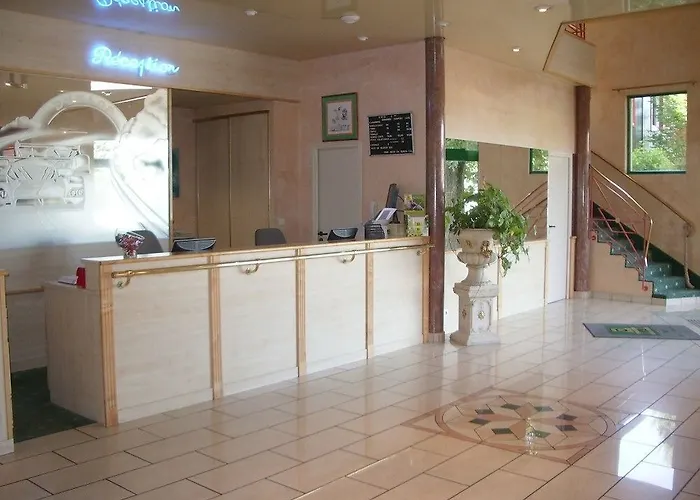 Le Circuit 3* Le Mans